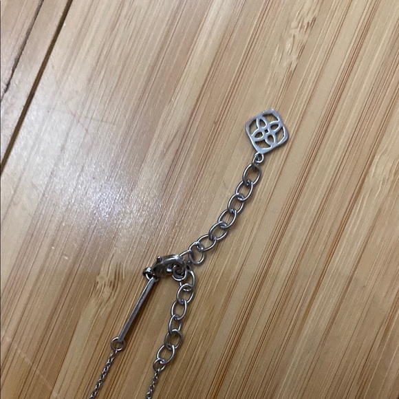 COPY - Kendra Scott Elisa  Silver cobalt cat’s eye necklace , lots of tarnishin… - Picture 3 of 8